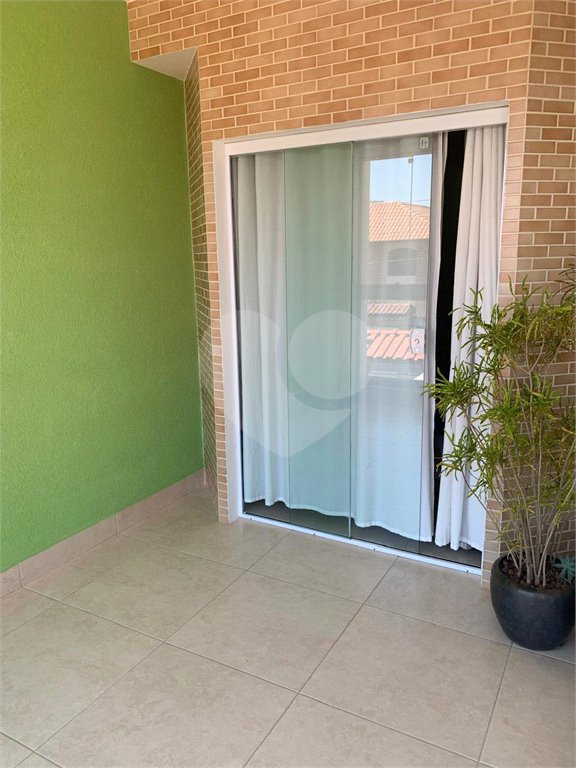 Sobrado à venda com 3 quartos, sendo 1 suíte,  em Vila Gumercindo, São Paulo, SP