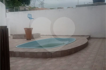 Casa à venda com 3 quartos, sendo 1 suíte,  em Jardim Jussara, Mogi das Cruzes, SP