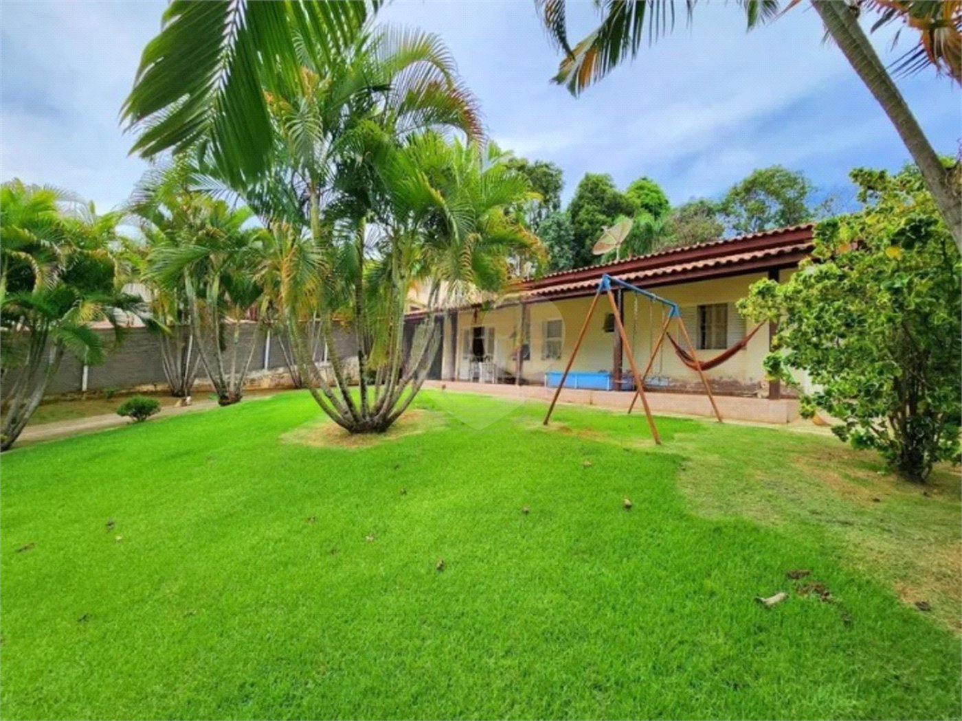 Casa à venda com 3 quartos, sendo 1 suíte, em Vista Alegre, Vinhedo, SP