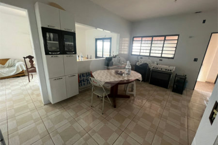 Chácara à venda com 3 quartos no Centro, Araçoiaba da Serra, SP