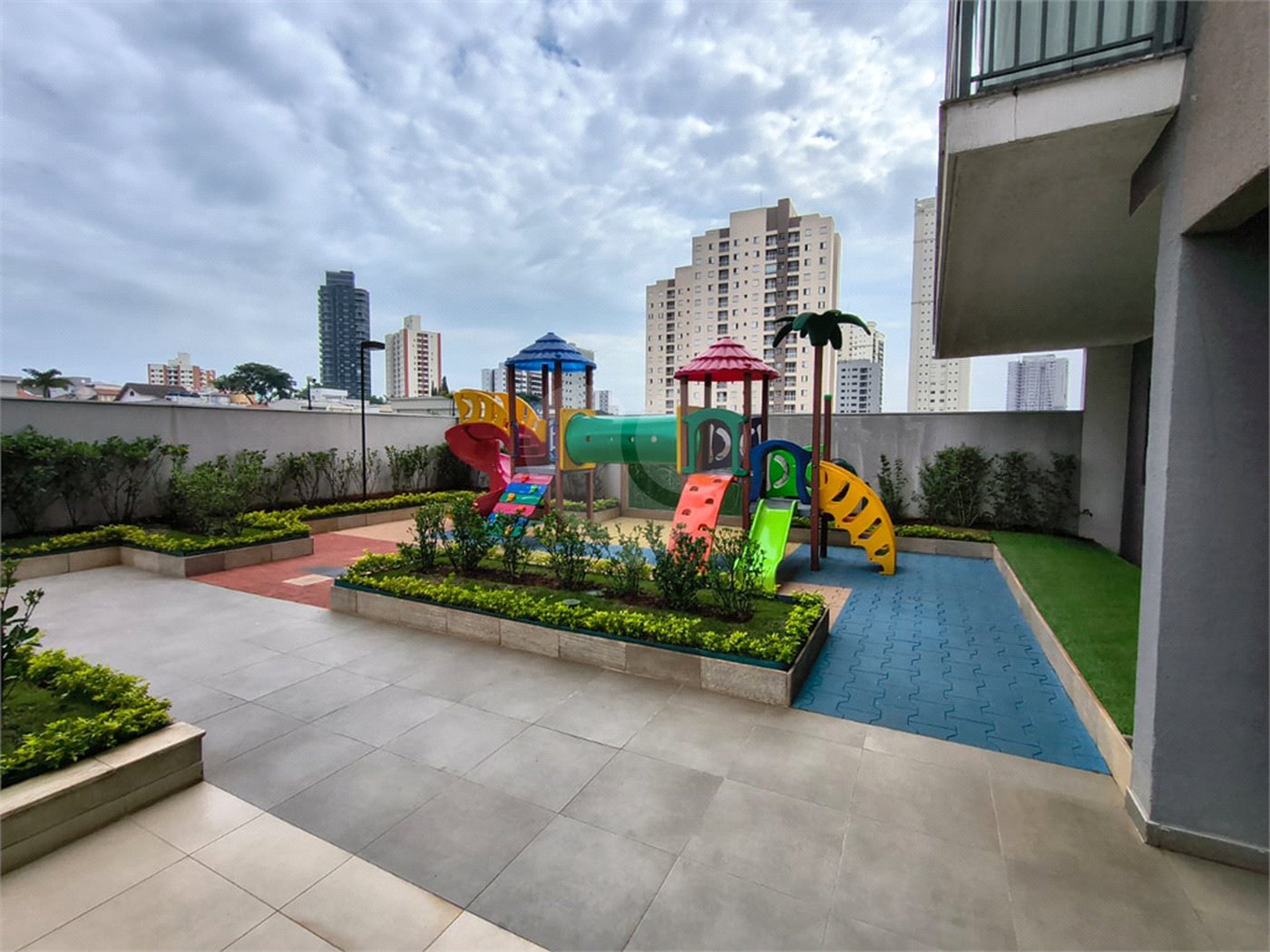 Apartamento à venda com 2 quartos, sendo 1 suíte,  em Parque da Vila Prudente, São Paulo, SP