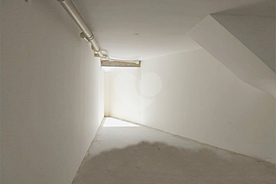 Casa à venda com 2 quartos, sendo 1 suíte, no condomínio Tanque Velho, São Paulo - SP