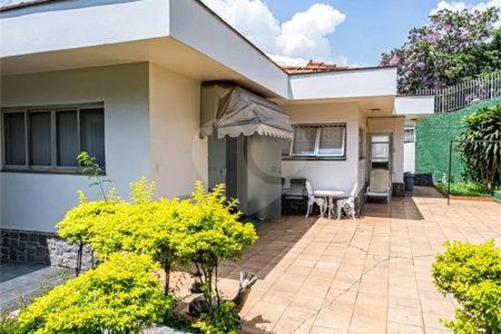 Sobrado à venda com 3 quartos, sendo 1 suíte, em Jardim São Bento, São Paulo, SP