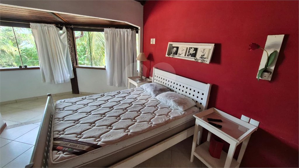 Casa à venda com 5 quartos, sendo 4 suítes,  em Geribá, Armação dos Búzios, RJ