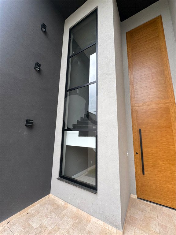 Casa à venda com 5 quartos, sendo 4 suítes, no condomínio Grand Park, Rio de Janeiro - RJ