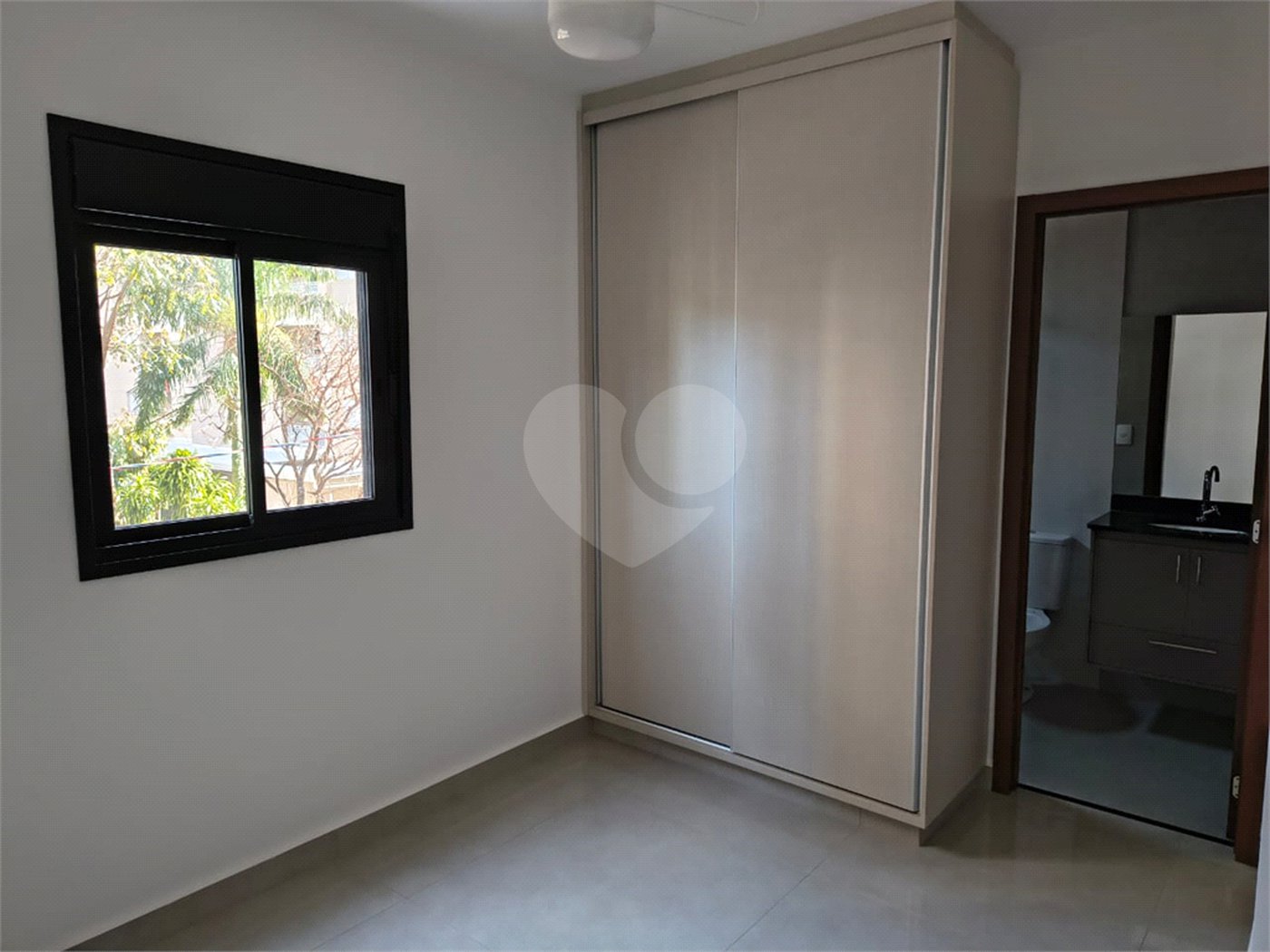 Apartamento à venda com 2 quartos, sendo 1 suíte,  em Ribeirânia, Ribeirão Preto, SP