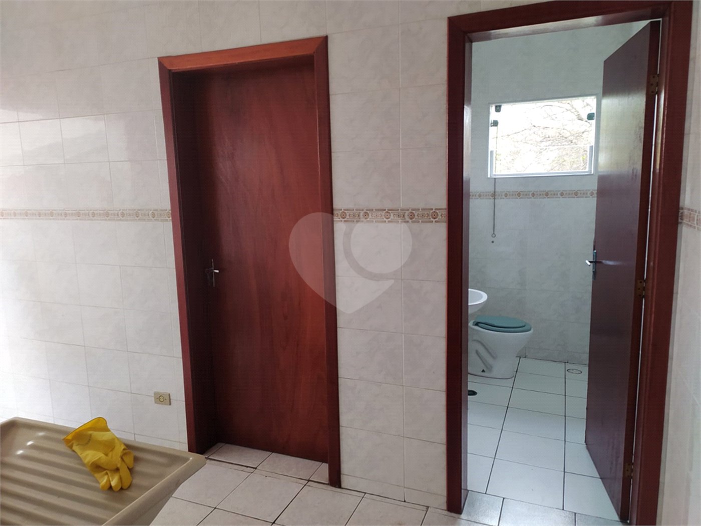 Sobrado à venda com 4 quartos, sendo 2 suítes, em Jardim Prudência, São Paulo, SP