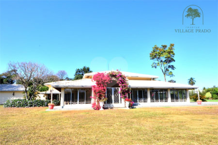 Casa à venda com 6 suítes no condomínio Reserva Village Prado, Indaiatuba - SP