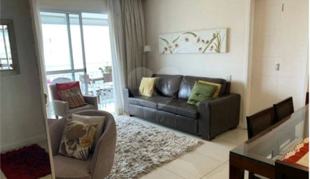 Apartamento à venda com 3 quartos, sendo 1 suíte,  em Mooca, São Paulo, SP