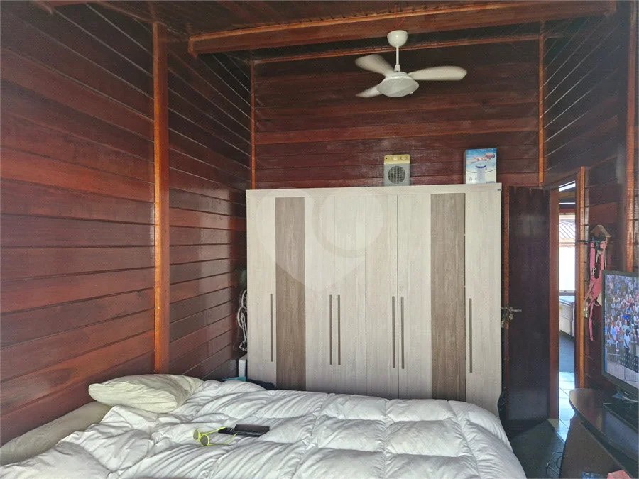 EXCELENTE RESIDÊNCIA À VENDA NO CONDOMÍNIO COLINAS VERDES – ARUJÁ/SP
