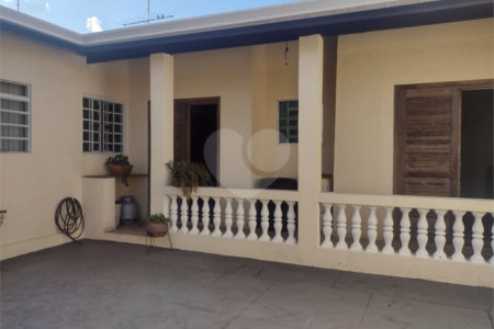 Casa térrea disponivel para venda no Jardim Bandeirantes