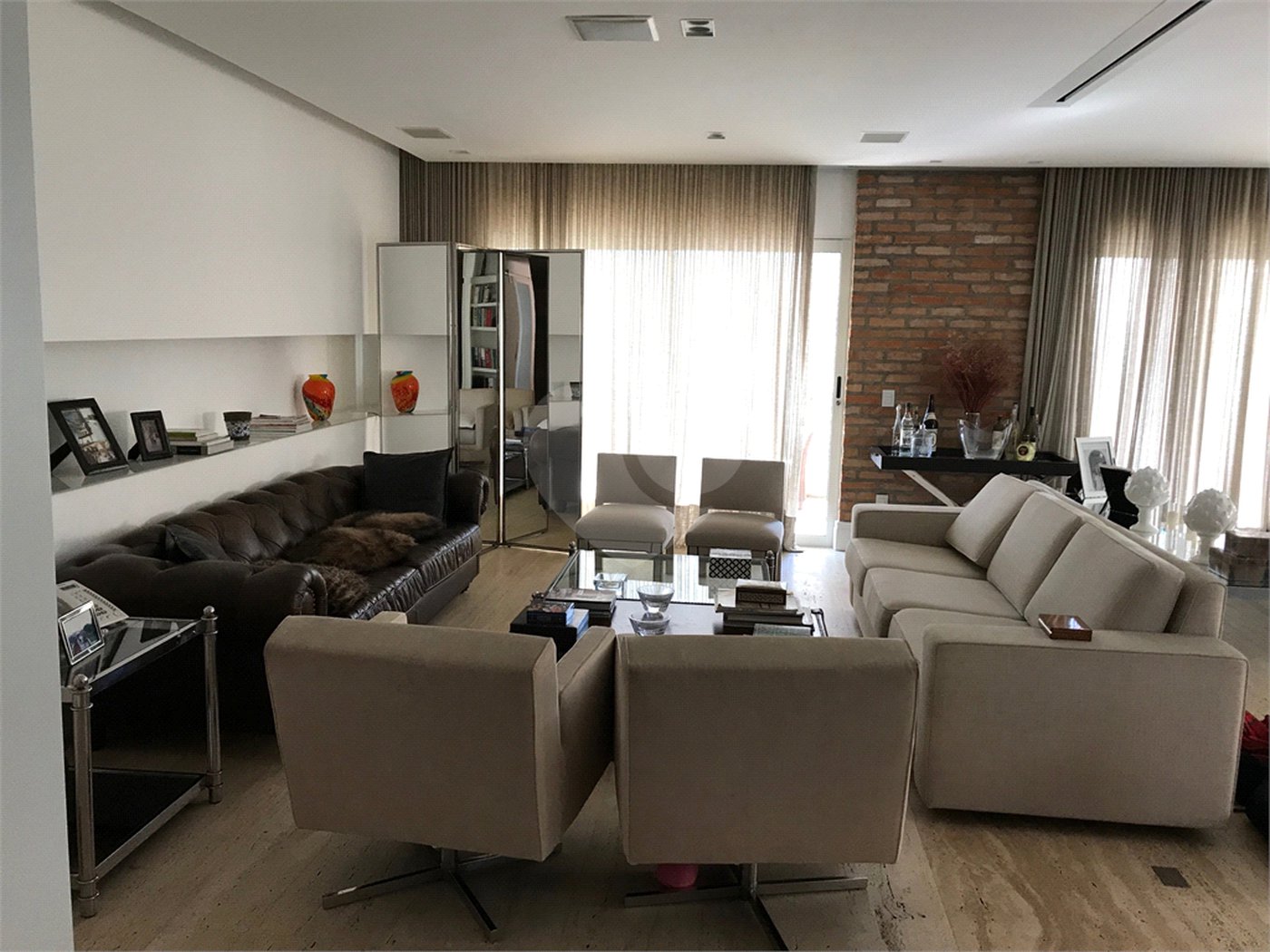Apartamento para alugar com 3 suítes em Itaim Bibi, São Paulo, SP