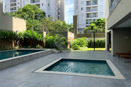 Apartamento à venda com 3 suítes em Bela Aliança, São Paulo, SP