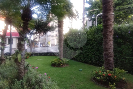 Apartamento à venda com 4 quartos, sendo 3 suítes, em Aclimação, São Paulo, SP