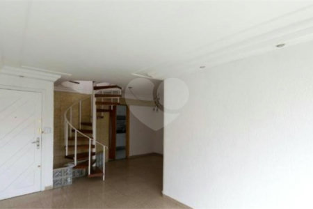 Cobertura à venda com 3 quartos, sendo 1 suíte, em Jardim Londrina, São Paulo, SP