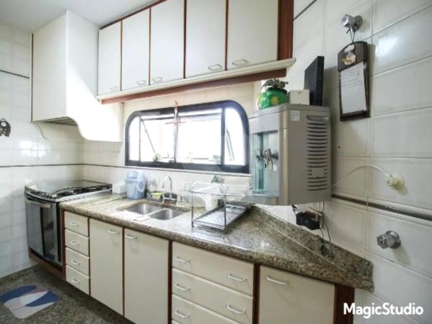 Apartamento à venda com 3 suítes em Vila Regente Feijó, São Paulo, SP
