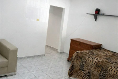 Casa à venda com 3 quartos, sendo 1 suíte,  em Jardim Campo Limpo, São Paulo, SP