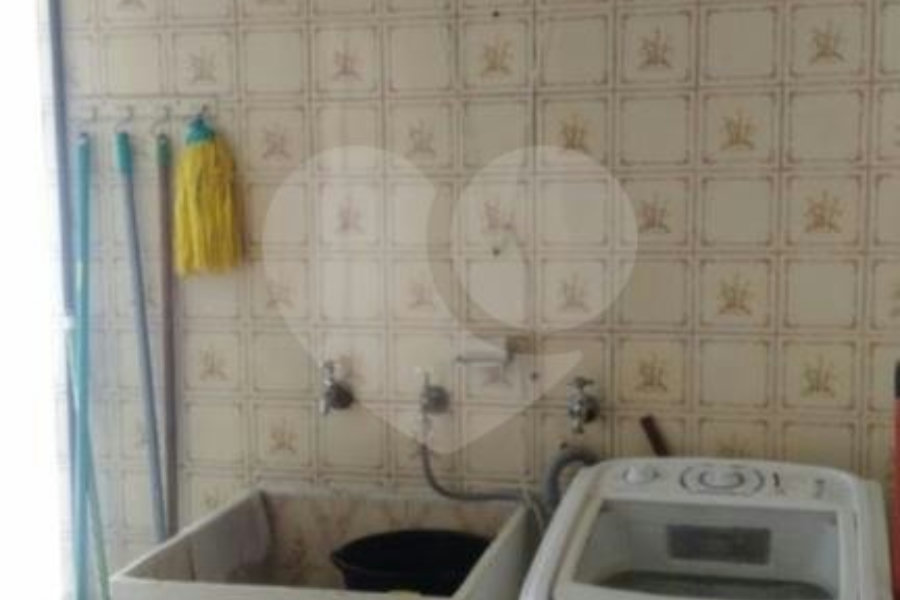 Sobrado à venda com 3 quartos, sendo 1 suíte, em Tremembé, São Paulo, SP