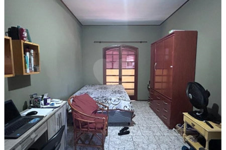 Casa à venda com 5 quartos, sendo 1 suíte, em Jardim São Paulo, Sorocaba, SP