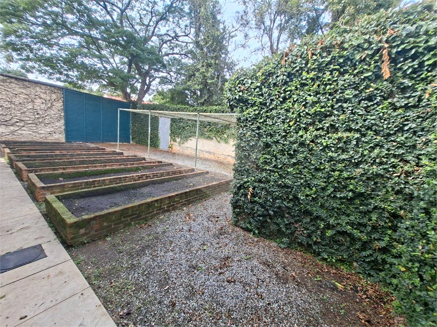 Casa à venda com 2 quartos no Centro, Alambari, SP