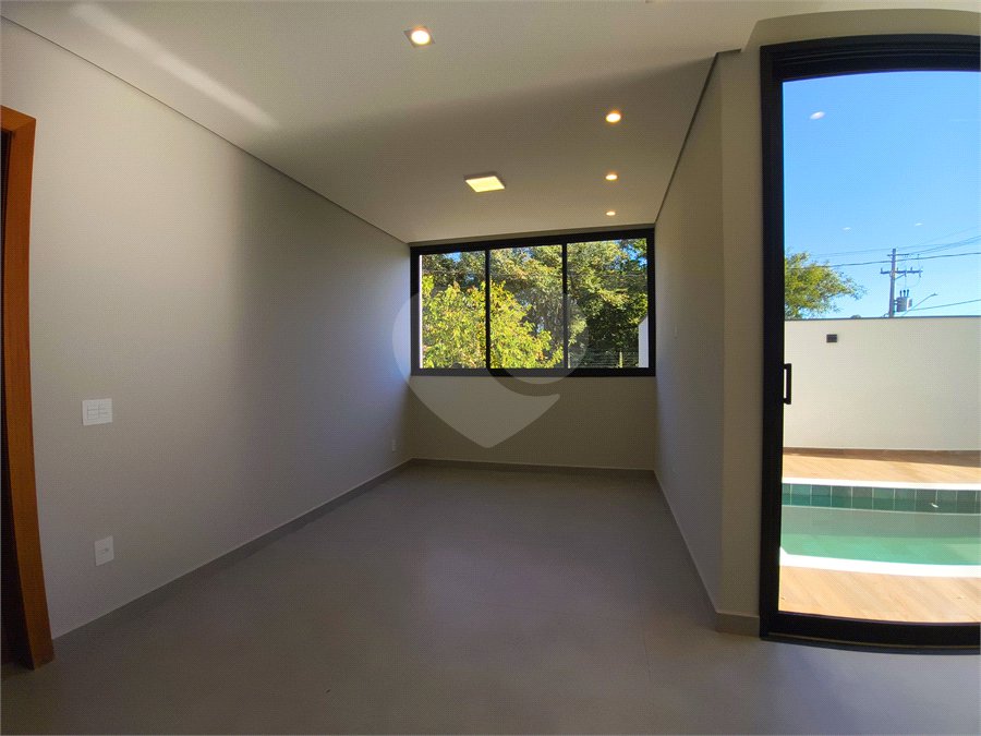 Casa à venda com 3 suítes no condomínio Terras de São Francisco, Sorocaba - SP