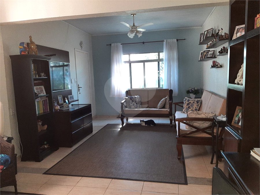 Casa à venda com 2 quartos, sendo 1 suíte,  em Vila Helena, Jundiaí, SP