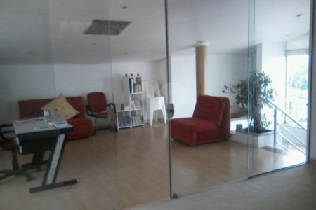 Casa Térrea à venda com 4 quartos, sendo 2 suítes, em Vila Mazzei, São Paulo, SP