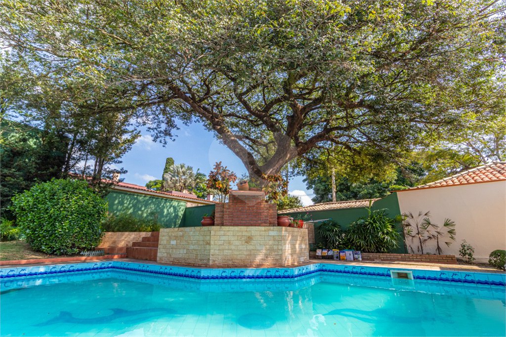 Casa à venda com 4 quartos, sendo 3 suítes,  em Interlagos, São Paulo, SP