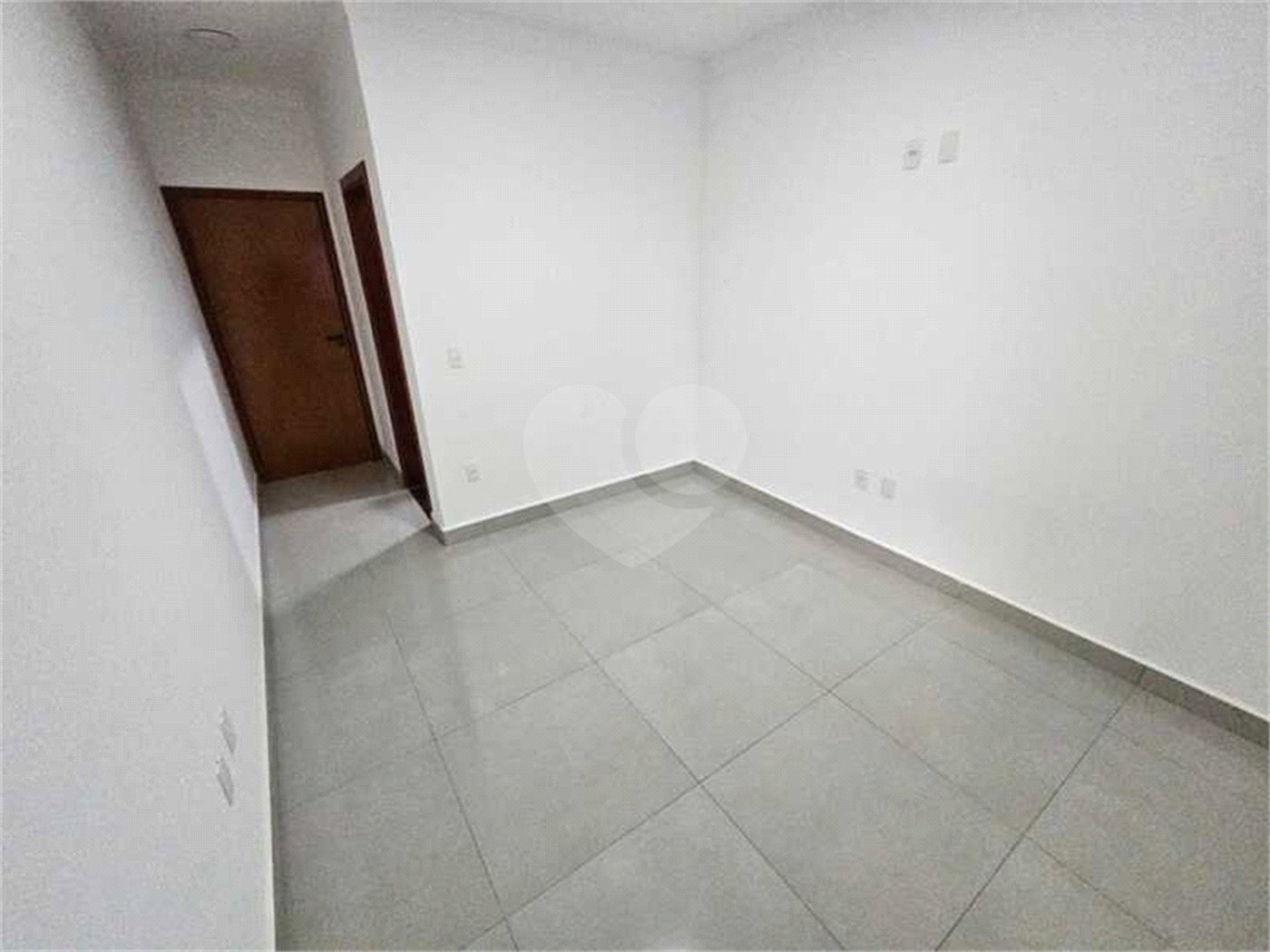 Casa à venda com 2 quartos, sendo 1 suíte, em Jardim dos Colibris, Indaiatuba, SP