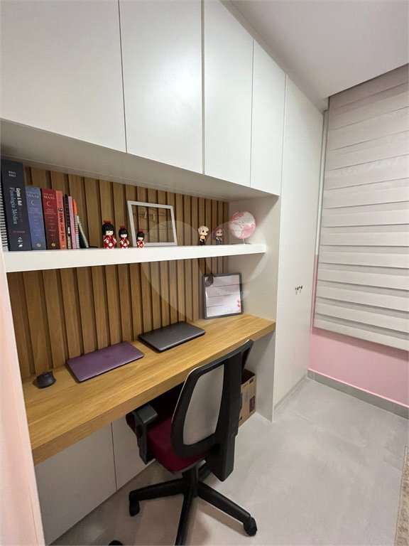 Apartamento à venda com 3 quartos, sendo 1 suíte, em Indianópolis, São Paulo, SP