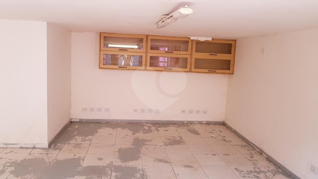 Casa à venda com 4 quartos em Vila Clementino, São Paulo, SP
