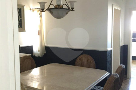 Apartamento à venda com 4 quartos, sendo 3 suítes, em Bosque da Saúde, São Paulo, SP