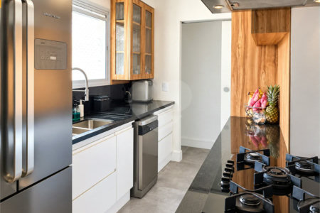 Apartamento à venda com 3 suítes em Campo Grande, São Paulo, SP