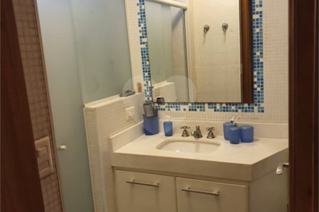 Apartamento à venda com 3 quartos, sendo 2 suítes, em Itaim Bibi, São Paulo, SP