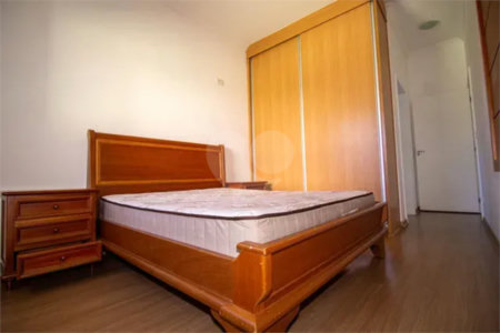 Casa à venda com 4 quartos, sendo 3 suítes,  no condomínio Altos da Serra Vi, São José dos Campos - SP