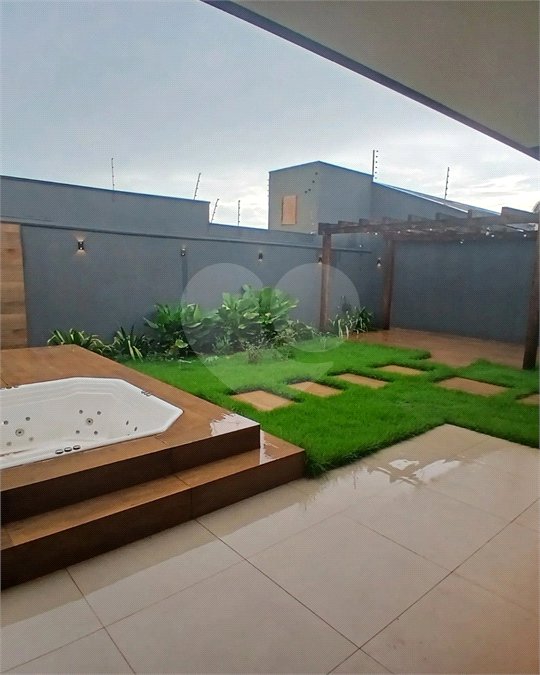 Casa à venda com 3 quartos, sendo 1 suíte, em Parque Alvorada, Dourados, MS