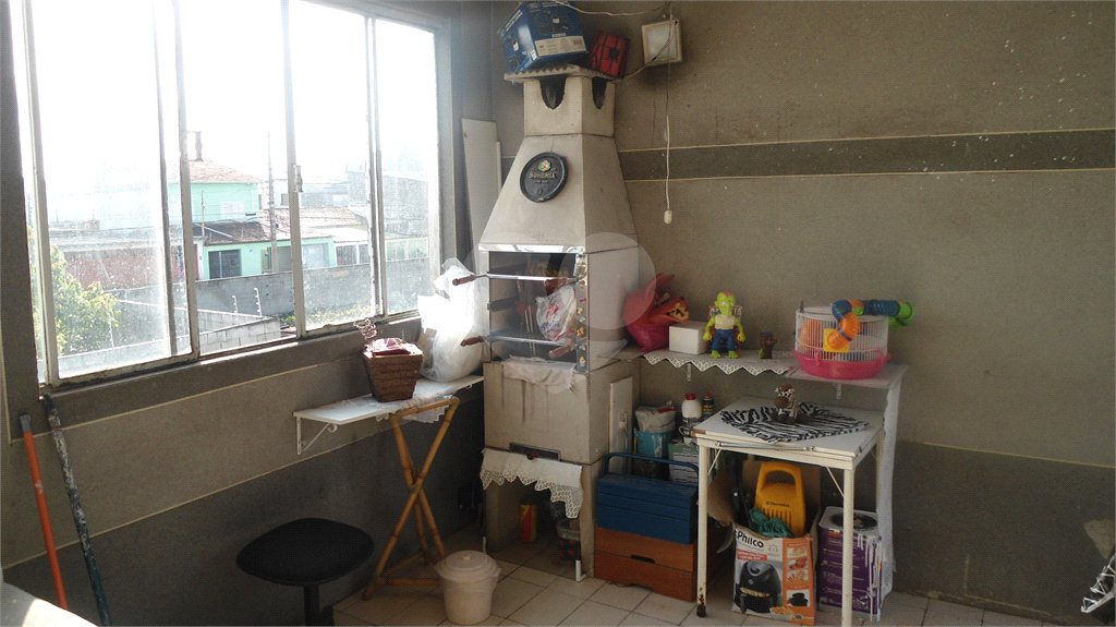 Sobrado à venda com 5 quartos, sendo 2 suítes,  em Vila Cidinha, Mogi das Cruzes, SP