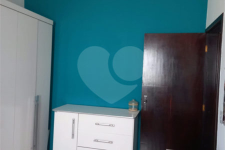 Sobrado à venda com 3 quartos, sendo 1 suíte,  em Vila Lavínia, Mogi das Cruzes, SP