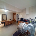 Casa Térrea à venda com 3 quartos, sendo 1 suíte, no Centro, Vinhedo, SP