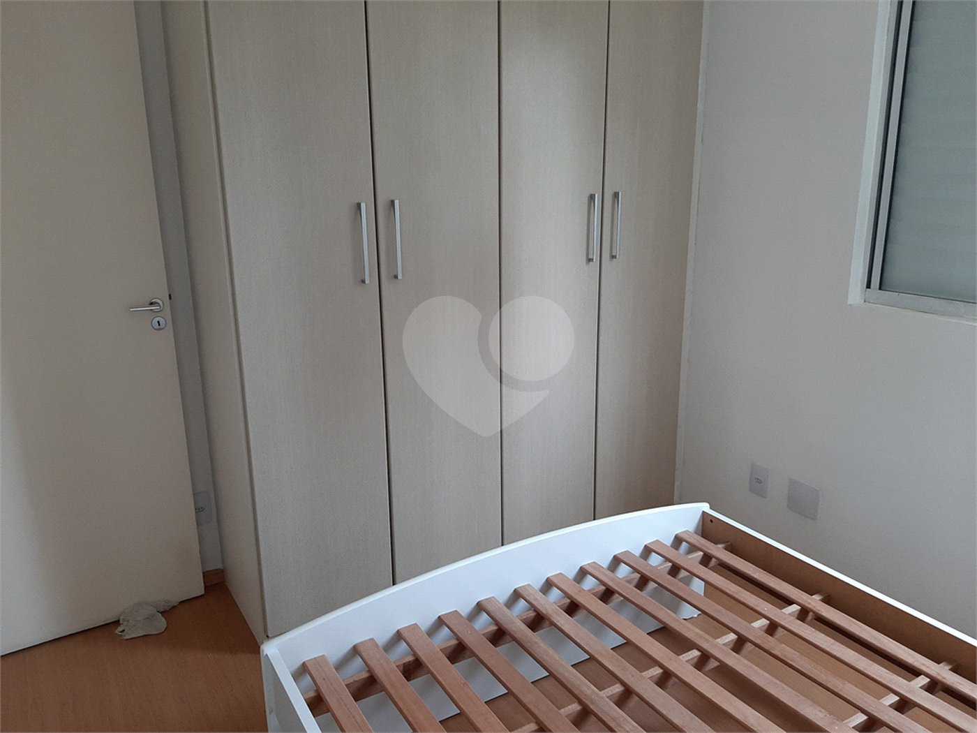Apartamento à venda ou para alugar com 3 quartos, sendo 1 suíte,  em Vila Suzana, São Paulo, SP