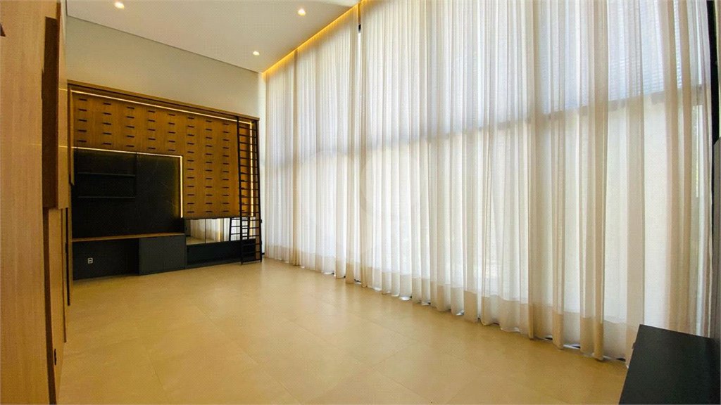 Casa à venda com 3 suítes no condomínio Euroville II, Bragança Paulista - SP
