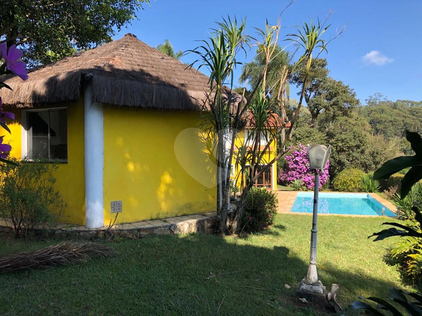 Casa Térrea à venda com 4 quartos, sendo 2 suítes, em Roseira, Mairiporã, SP