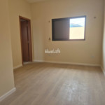 Casa à venda com 3 suítes em Vila Petrópolis, Atibaia, SP