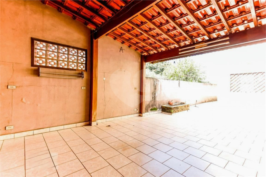 Sobrado à venda com 4 quartos, sendo 1 suíte, em Vila Nova Mazzei, São Paulo, SP
