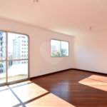 Apartamento à venda com 4 quartos, sendo 2 suítes,  em Brooklin Paulista, São Paulo, SP