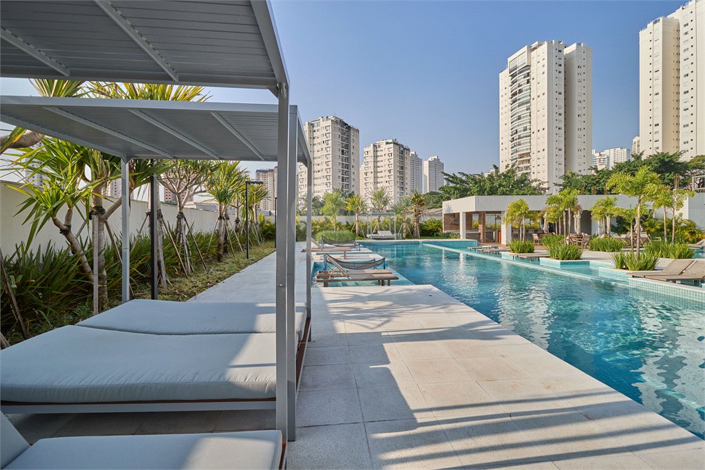 Apartamento à venda com 3 suítes em Jardim Marajoara, São Paulo, SP