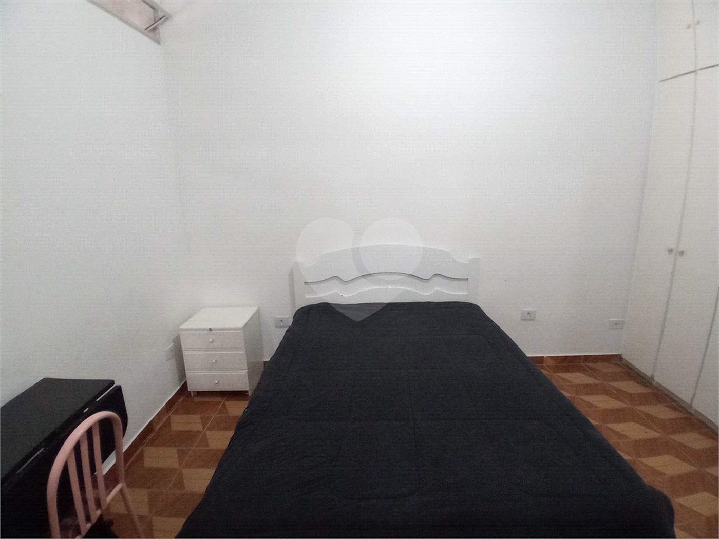 Casa Térrea à venda ou para alugar com 4 quartos, sendo 1 suíte, em Jardim Aeroporto, São Paulo, SP