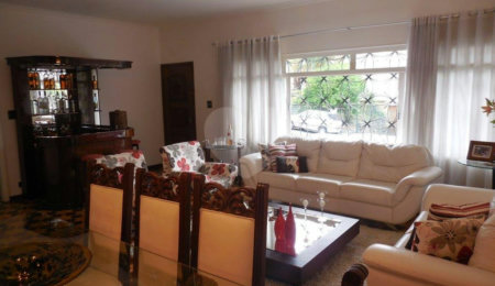 Casa à venda com 4 quartos, sendo 3 suítes,  em Jardim Franca, São Paulo, SP