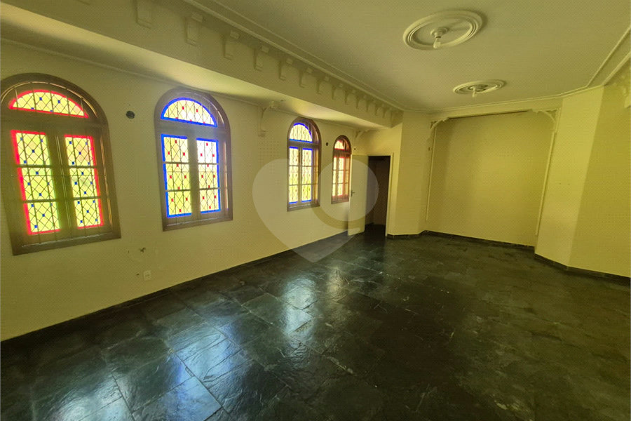 Casa à venda ou para alugar com 4 suítes no condomínio Parque Imperial da Cantareira, Mairiporã - SP