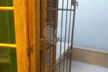 Casa à venda com 3 quartos, sendo 2 suítes, em Vila Mariana, São Paulo, SP